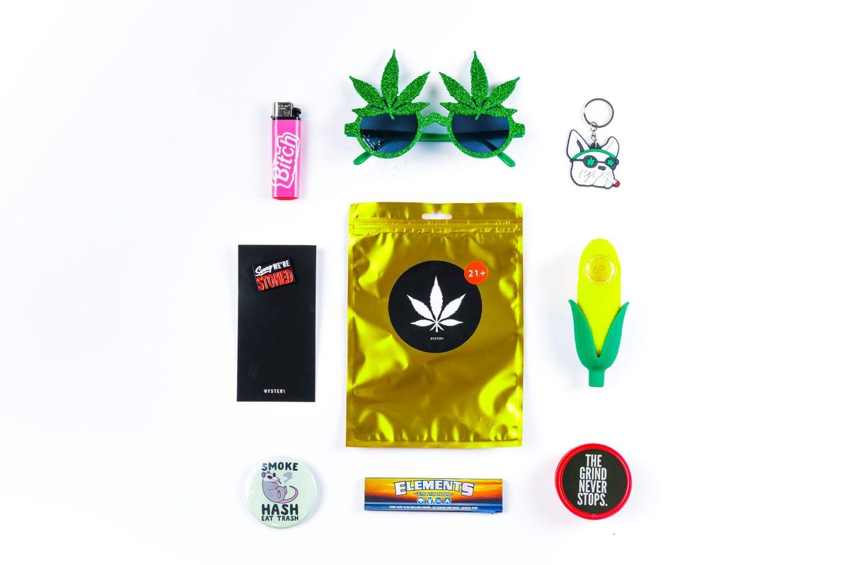 Stoner kit novelty items from the mystery vending machine